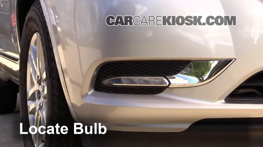 2014 Buick Enclave 3.6L V6 Lights Fog Light (replace bulb)